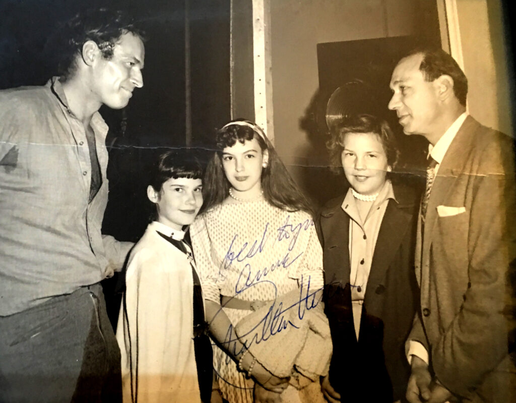 Charles Heston, Ann (Katherinea), RoseMarie Staats, Karen Andrews, Fred Frank